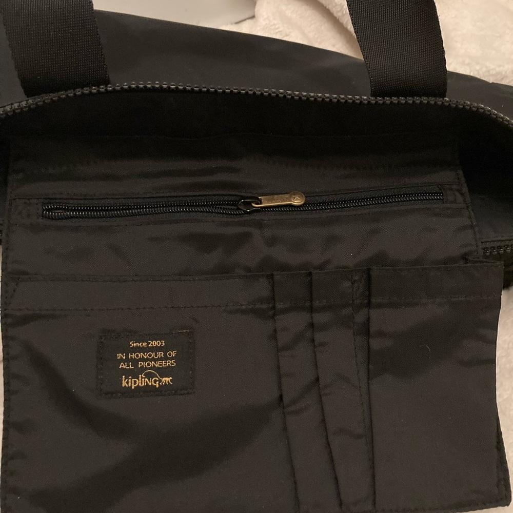 Kipling - Picture 10 of 10